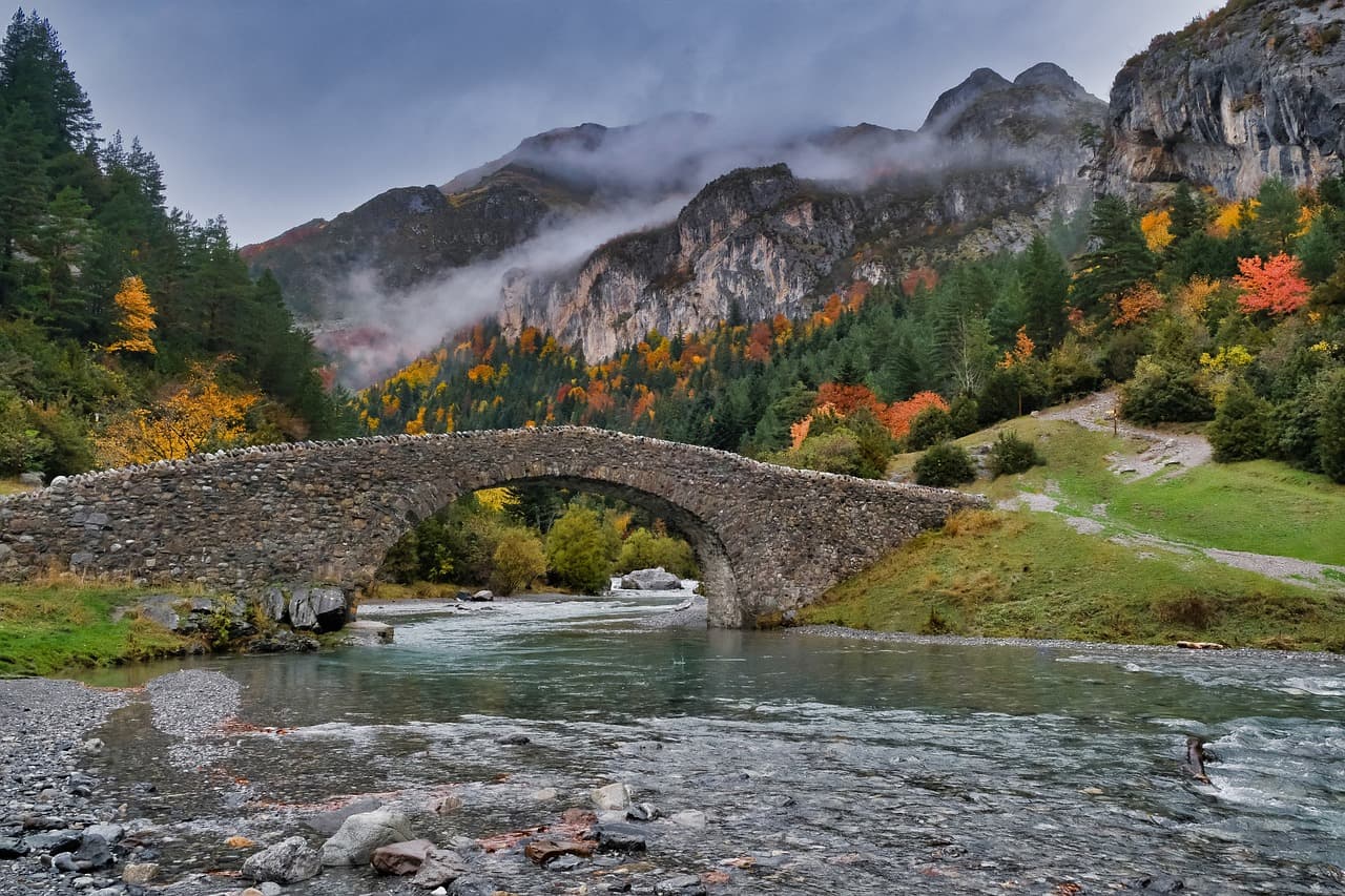 ORDESA NATIONAL PARK and MONTE PERDIDO AND JACA - 3